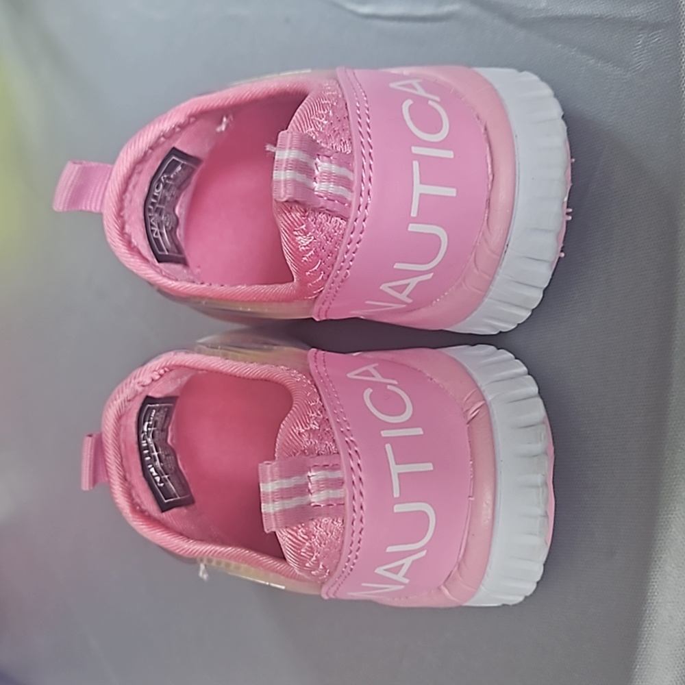 Girl's Nautica Slip On Sneakers - Picture 2 of 10